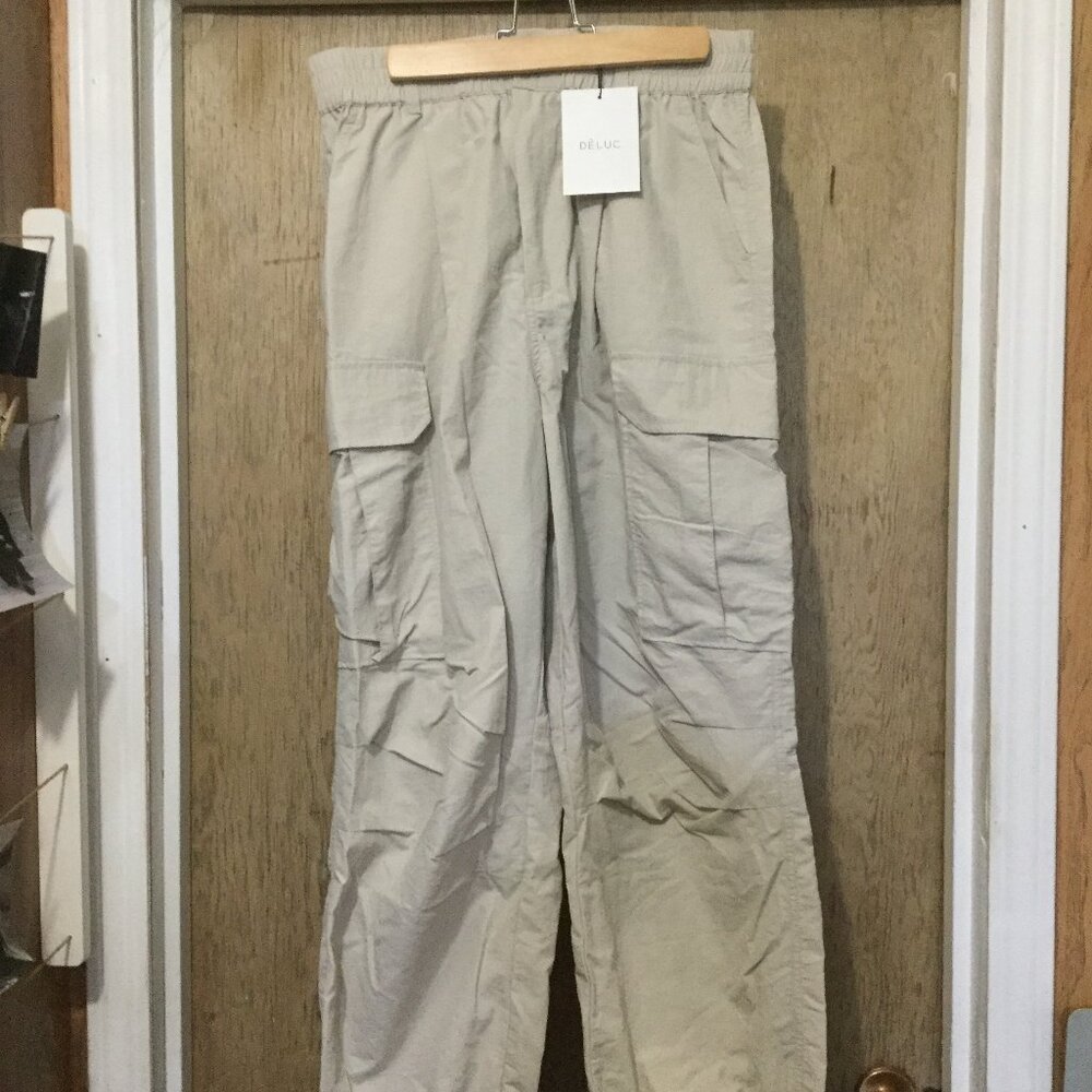 NWT Deluc Poussin Pants size large sand in color ripstop type fabric